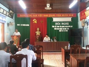 Đồng chí Trần Toản, GĐ BQL rừng phòng hộ Nam Đông dự và phát biểu tại Hội nghị